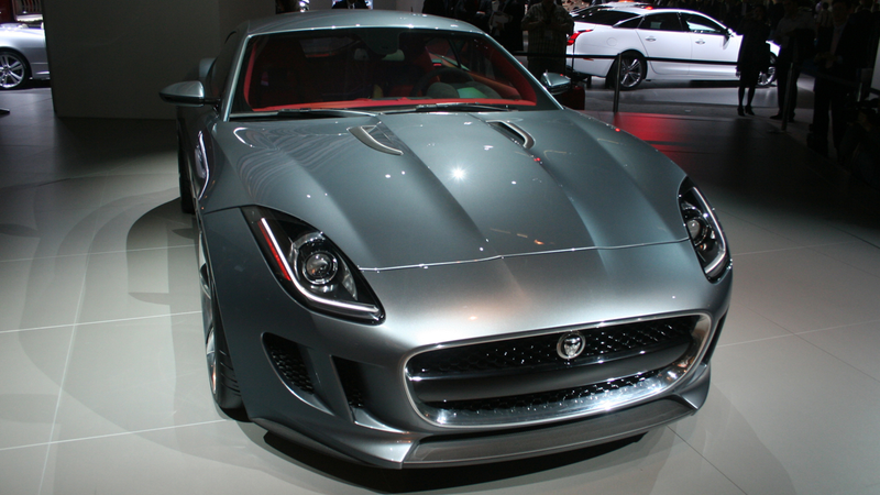 Illustration for article titled Jaguar C-X16 gallery